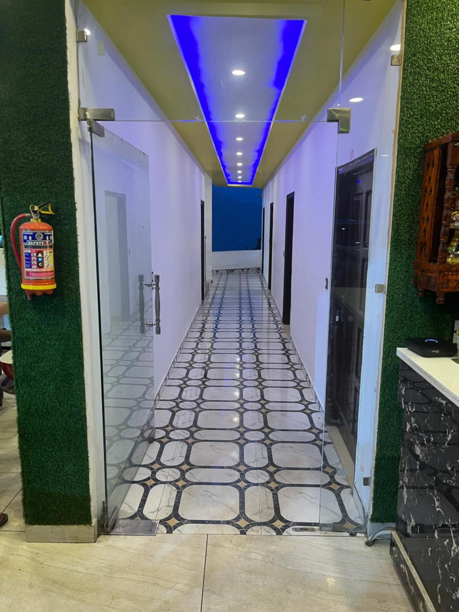 Rahul Hotel & Restaurant Mussoorie Eksteriør billede