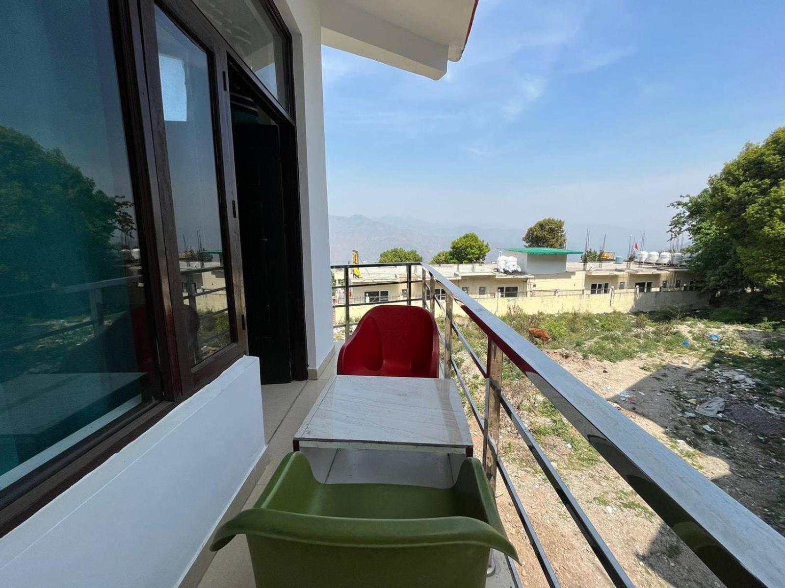 Rahul Hotel & Restaurant Mussoorie Eksteriør billede
